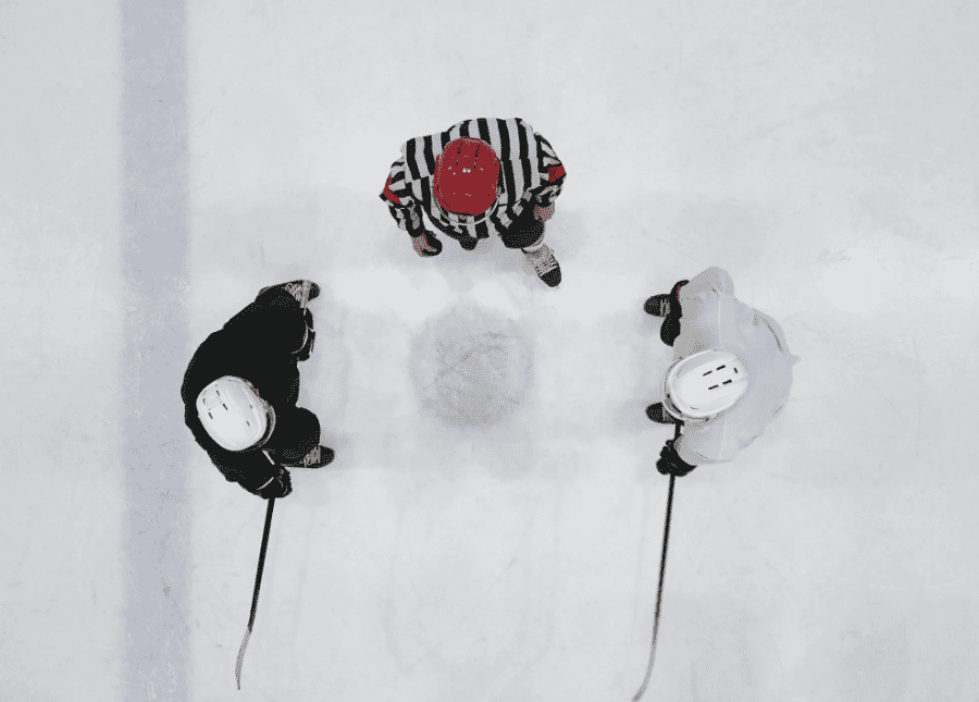 hockey games tonight​